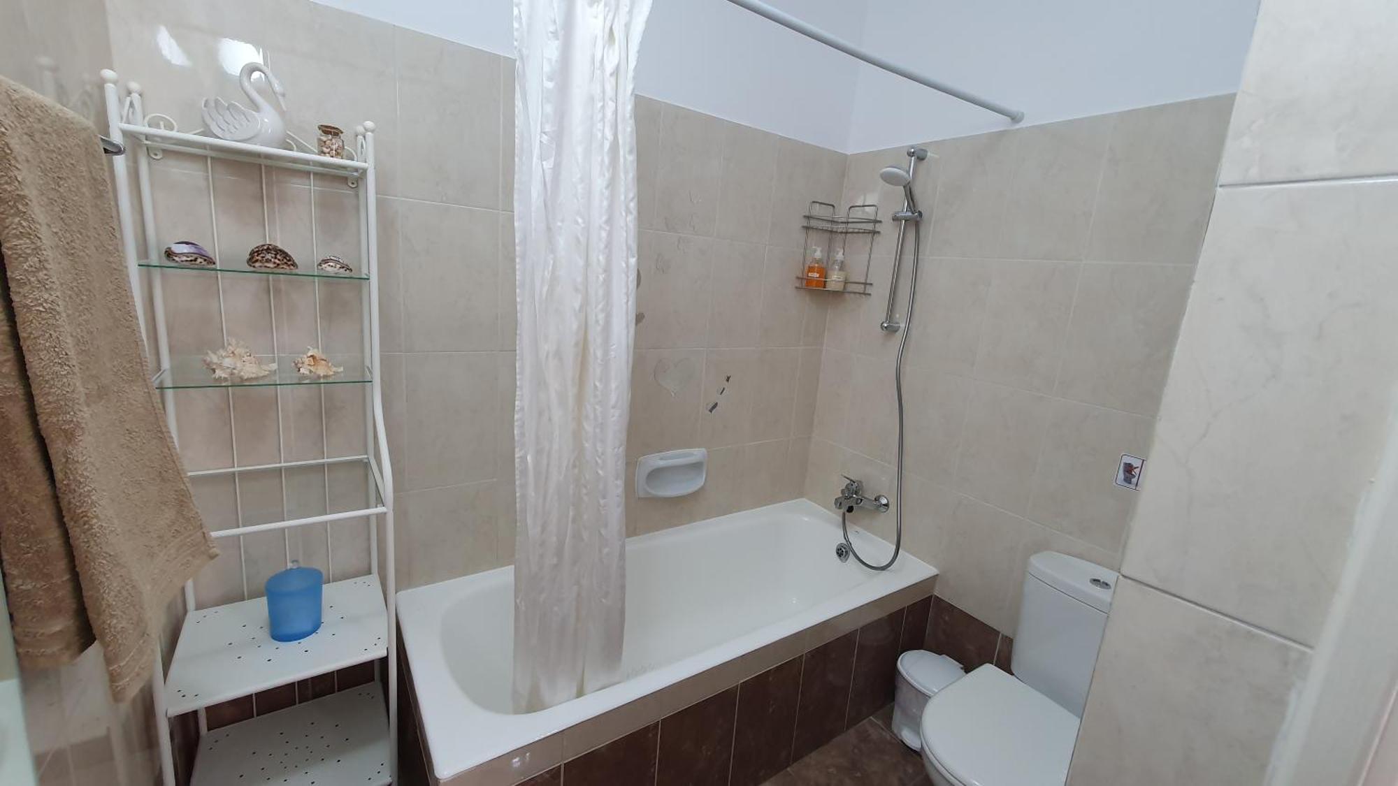 Peaceful Apartment With Double Bed - Oak Breeze Paphos Exterior photo